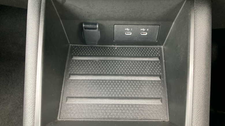 Renault Symbioz 1.6 E-Tech FHEV 145 Techno 5dr Auto Hybrid Estate